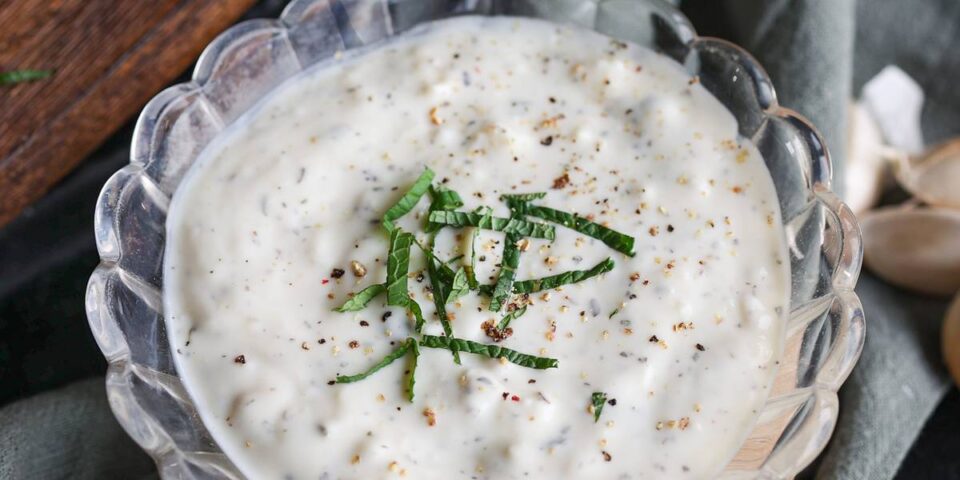 Garlic Mint Sauce